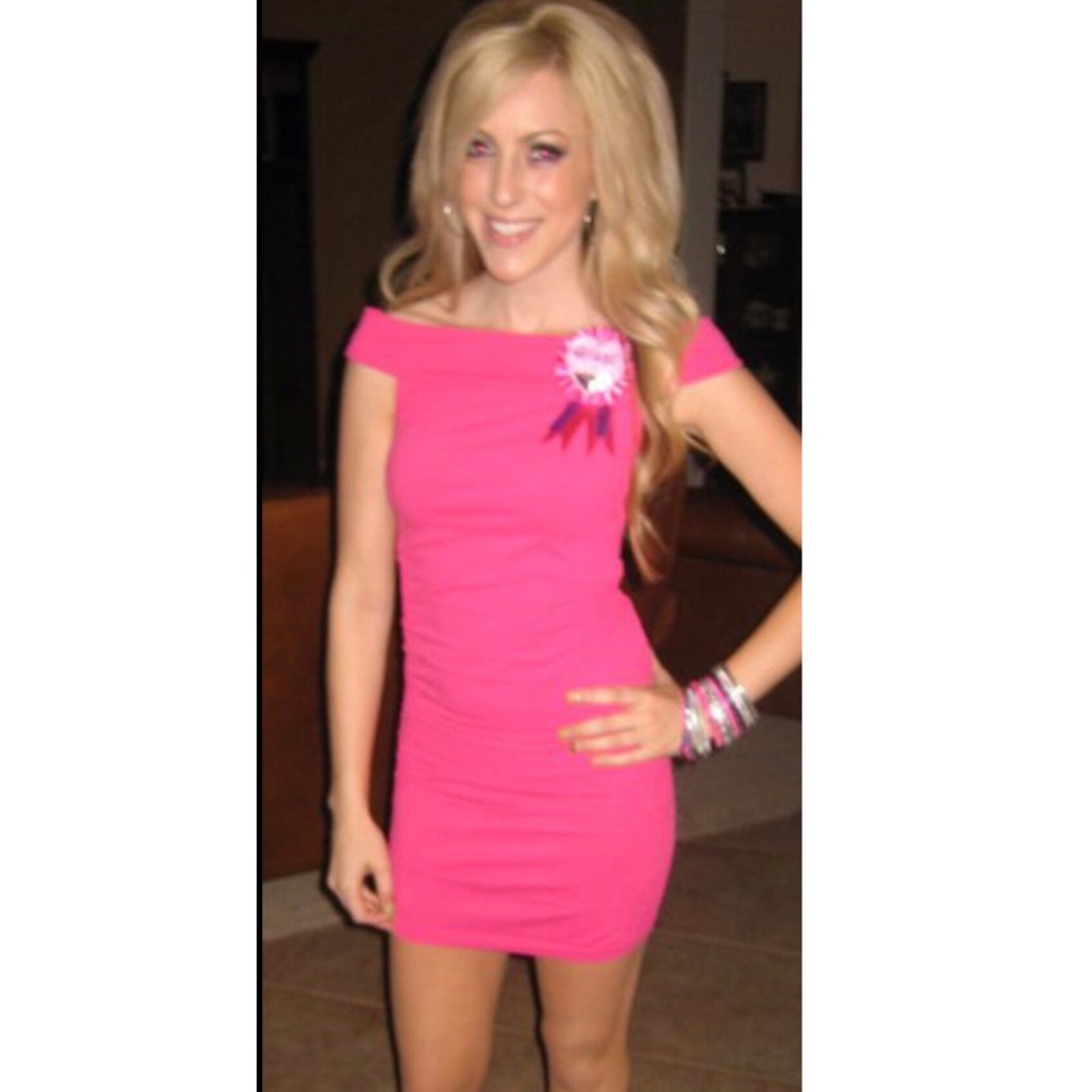 Hot Pink bebe Women’s Bodycon Dress